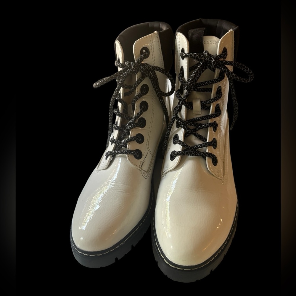 Lime light white boots